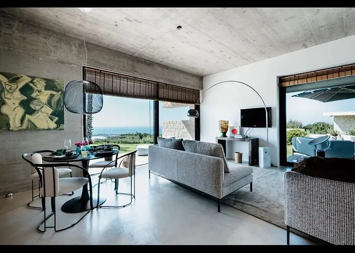 Cultraros Acm Villa